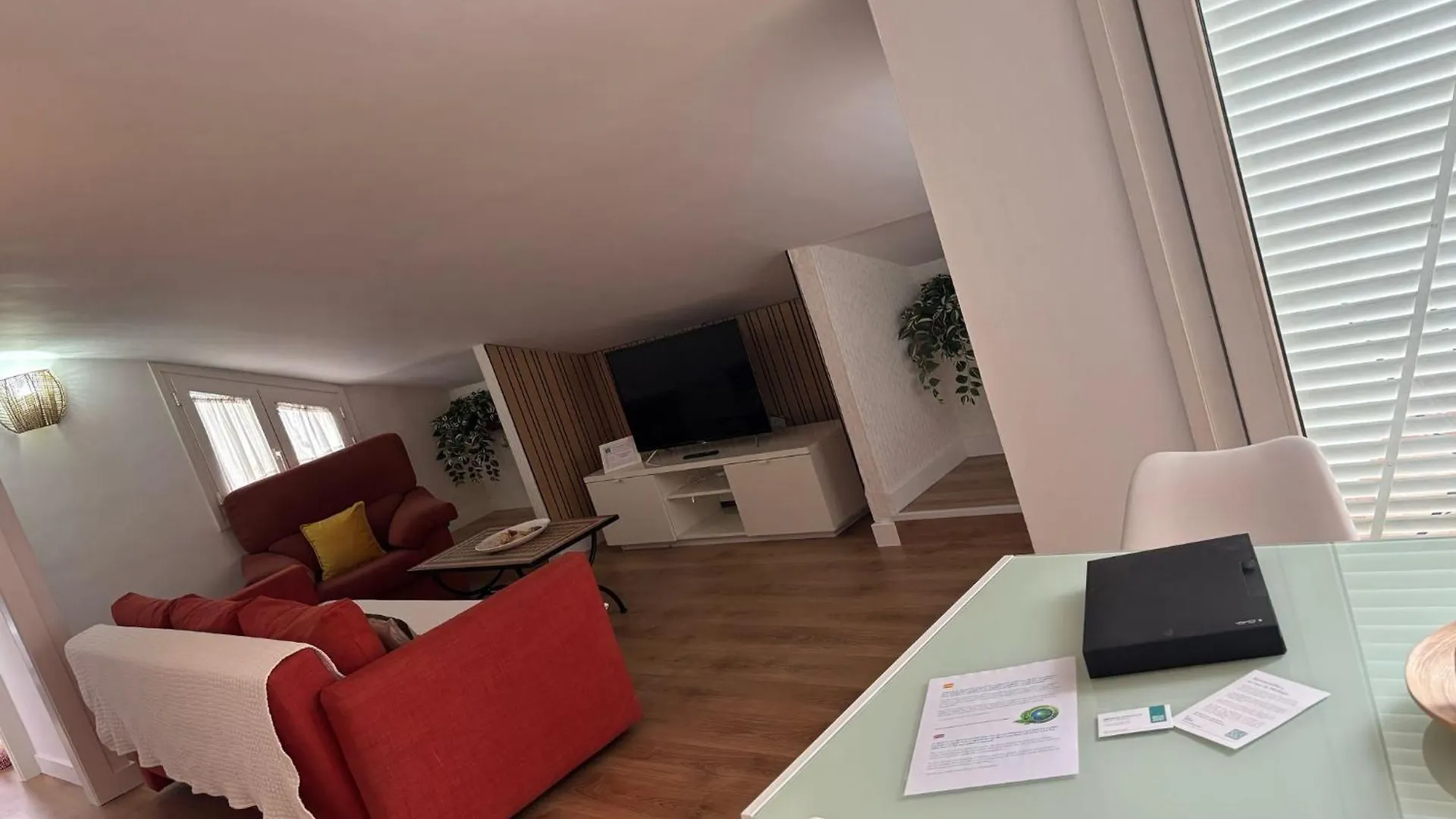 Wonderstays Apartamentos Maribel Malaga Hiszpania