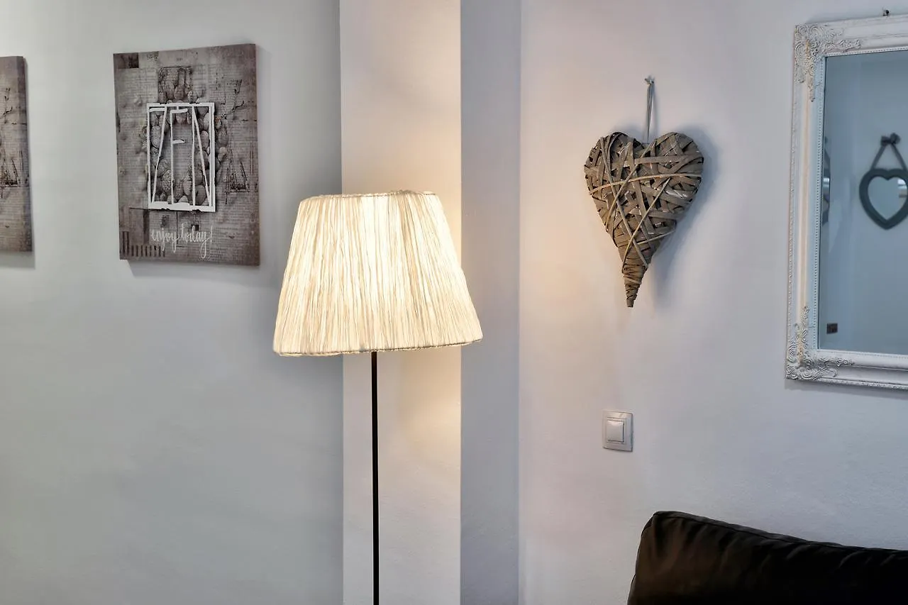 Wonderstays Apartamentos Maribel Malaga 0*,  Hiszpania