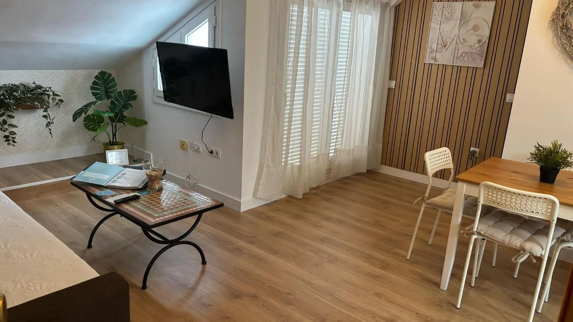 Wonderstays Apartamentos Maribel Malaga 0*,  Spain